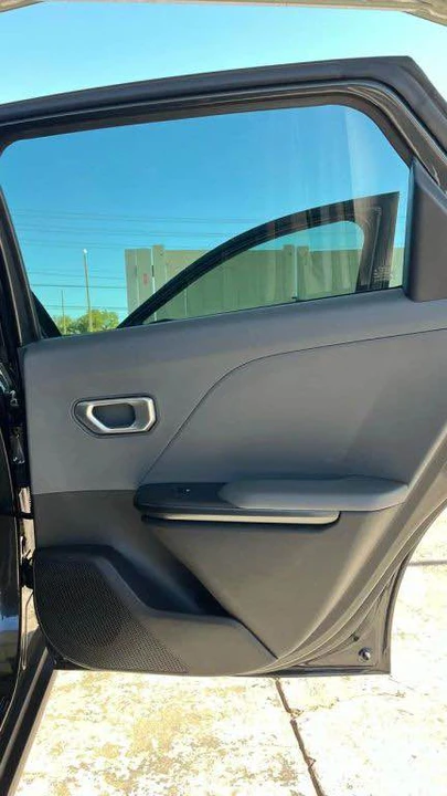 2025 Kia Optima/K5 - Image 8 of 19