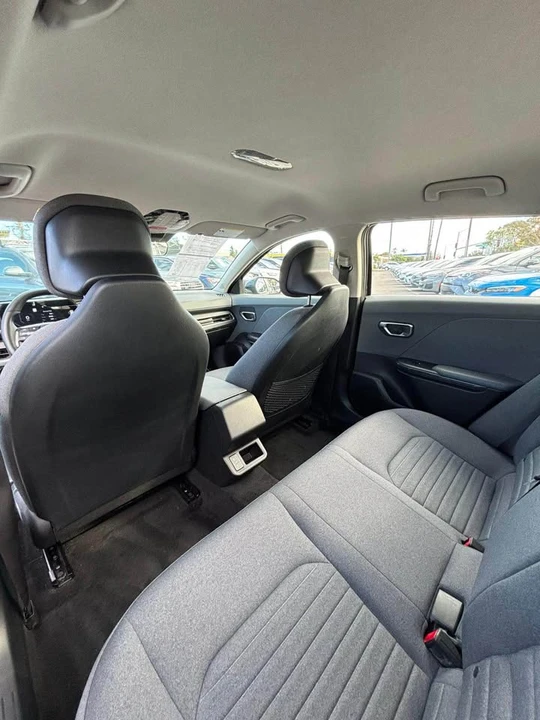 2025 Kia Optima/K5 - Image 4 of 5