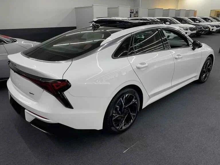 2025 Kia Optima/K5 - Image 3 of 15