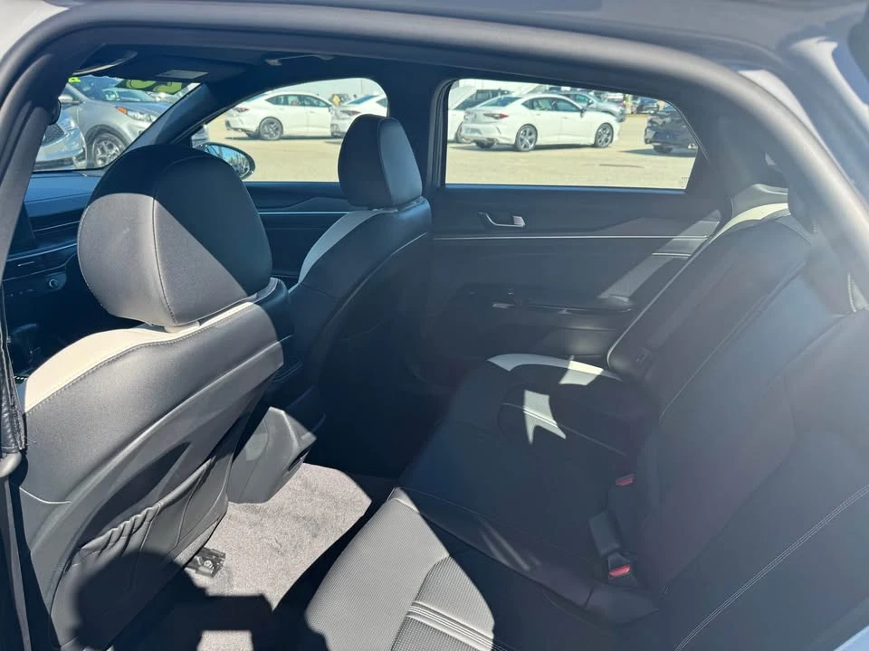 2025 Kia Optima/K5 - Image 4 of 5