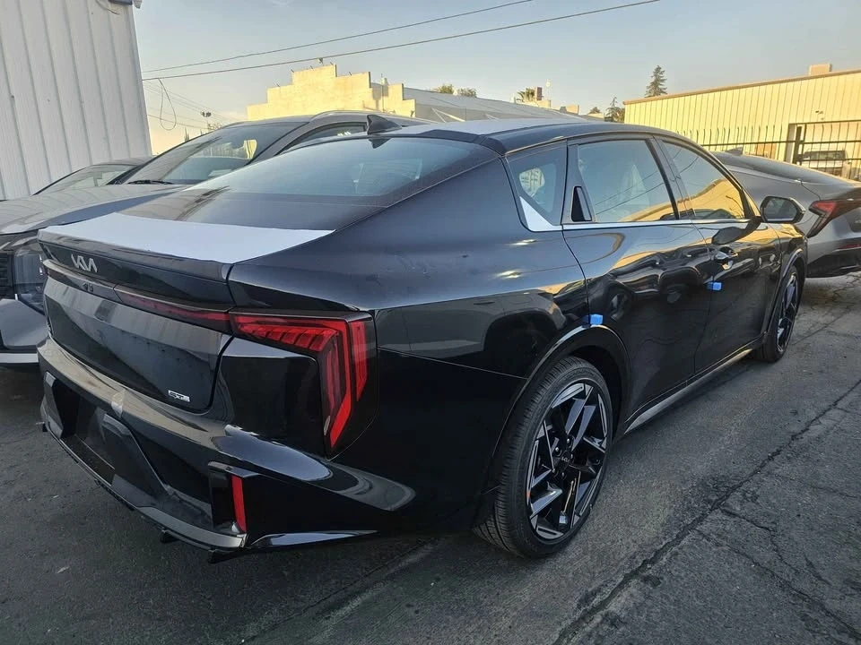 2025 Kia Optima/K5 - Image 4 of 7