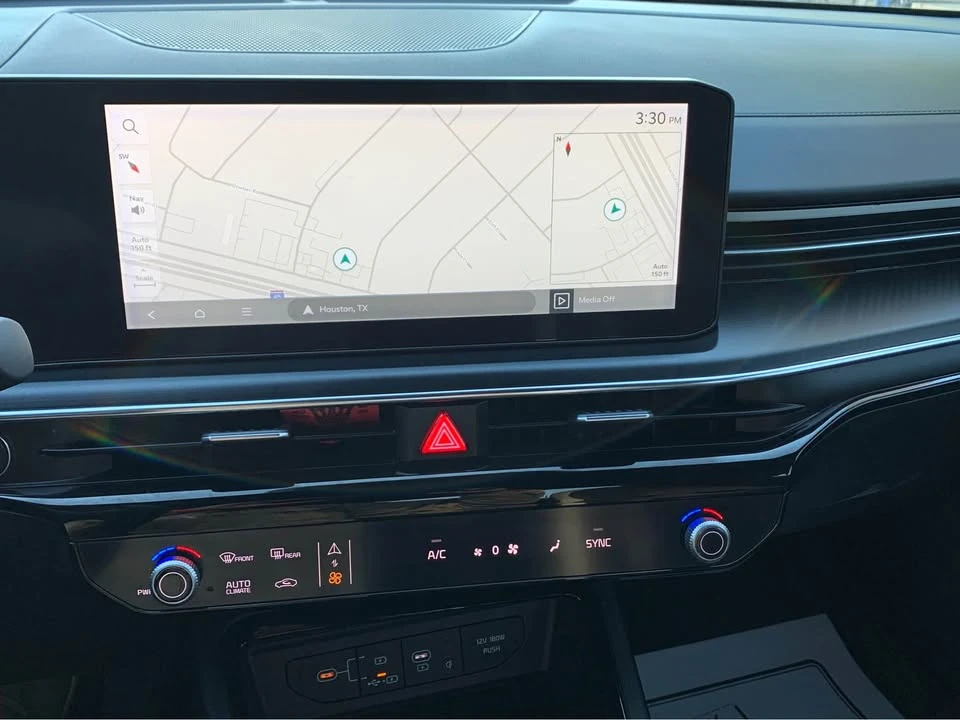 2025 Kia Optima/K5 - Image 2 of 7