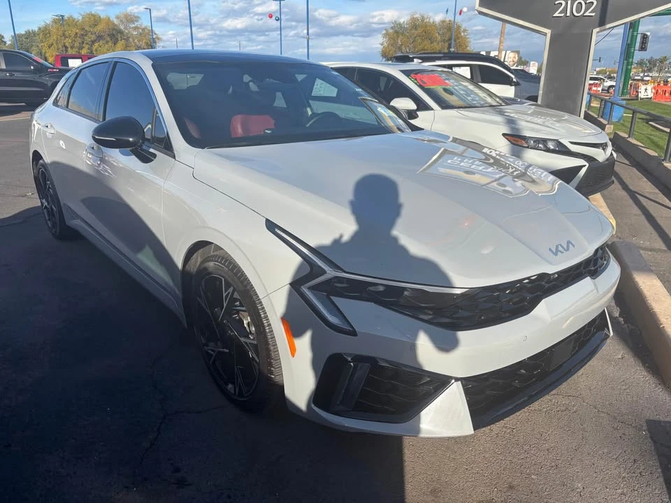 2025 Kia Optima/K5 - Image 2 of 5