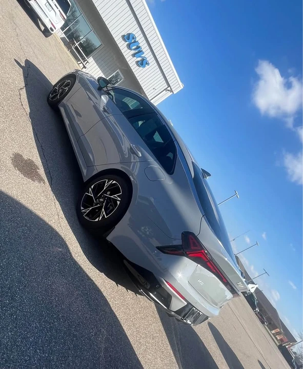 2025 Kia Optima/K5 - Image 2 of 7