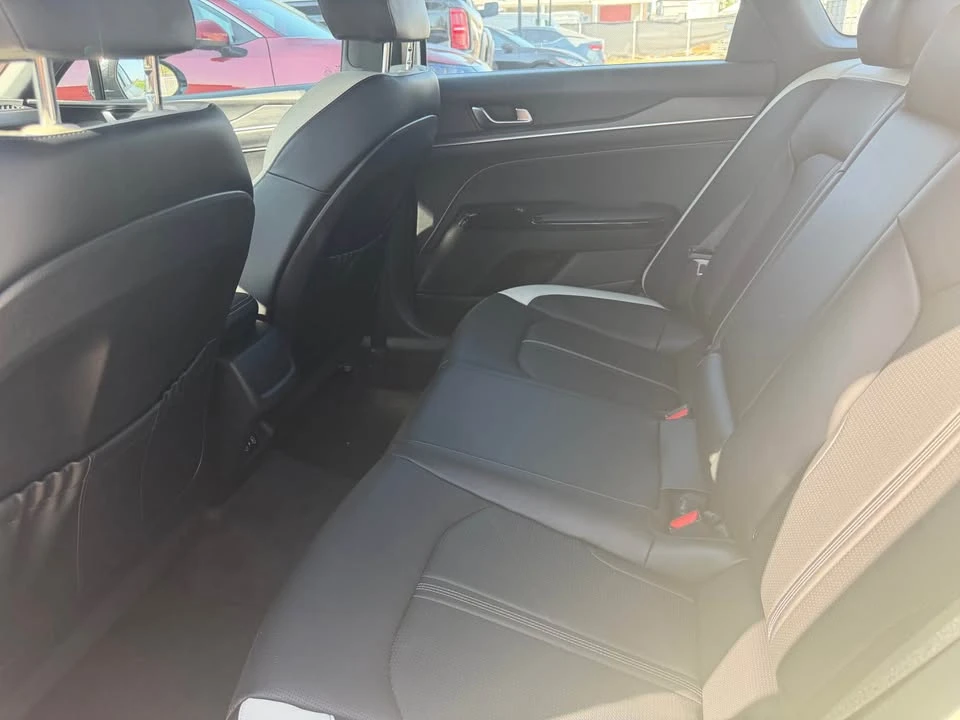 2025 Kia Optima/K5 - Image 6 of 6