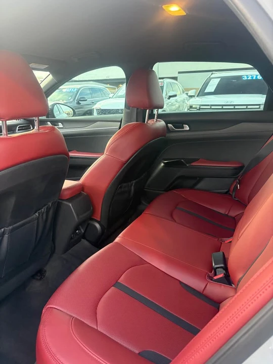 2025 Kia Optima/K5 - Image 10 of 10
