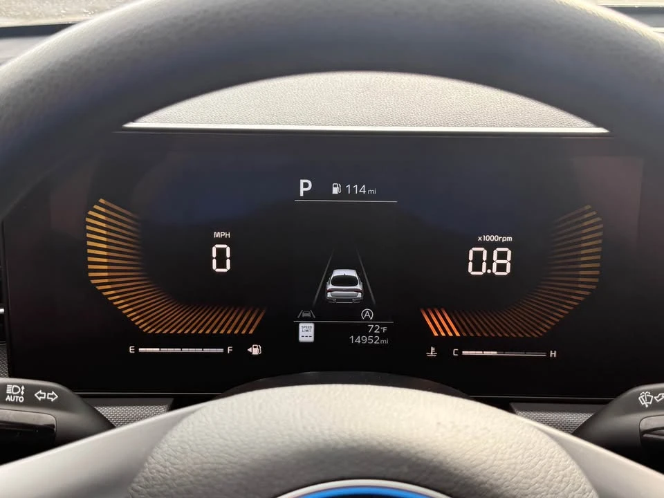 2025 Kia Optima/K5 - Image 10 of 16