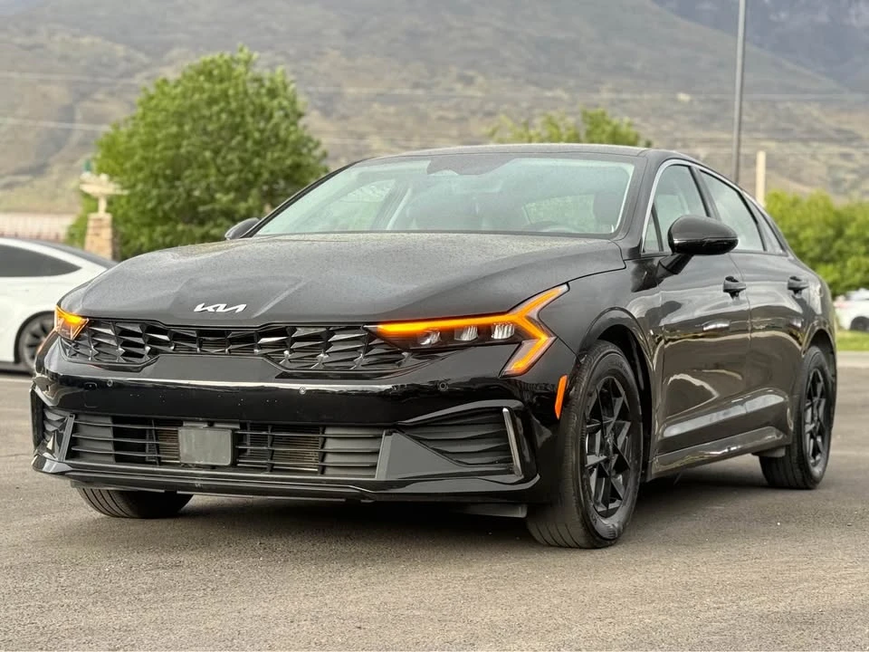 2025 Kia Optima/K5 - Image 3 of 16