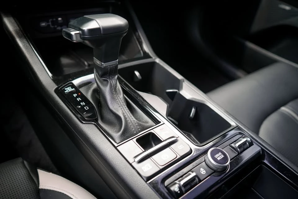 2025 Kia Optima/K5 - Image 9 of 10