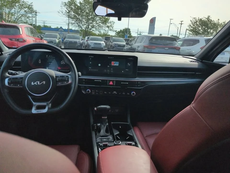 2025 Kia Optima/K5 - Image 10 of 20