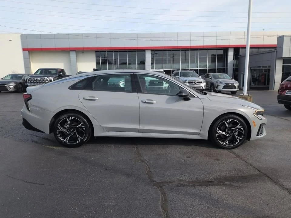 2025 Kia Optima/K5 - Image 6 of 20