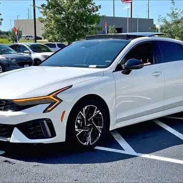 2025 Kia K5 GT-Line