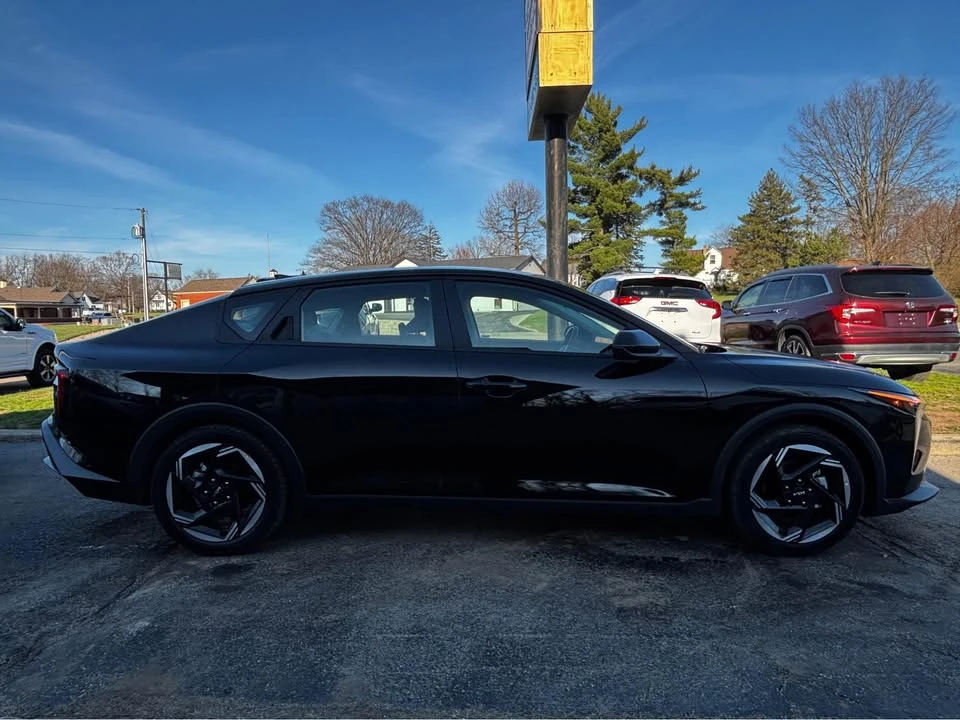 2025 Kia K4 - Image 6 of 19