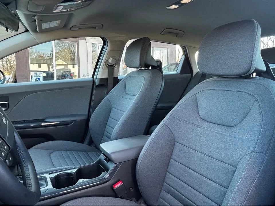 2025 Kia K4 - Image 19 of 19