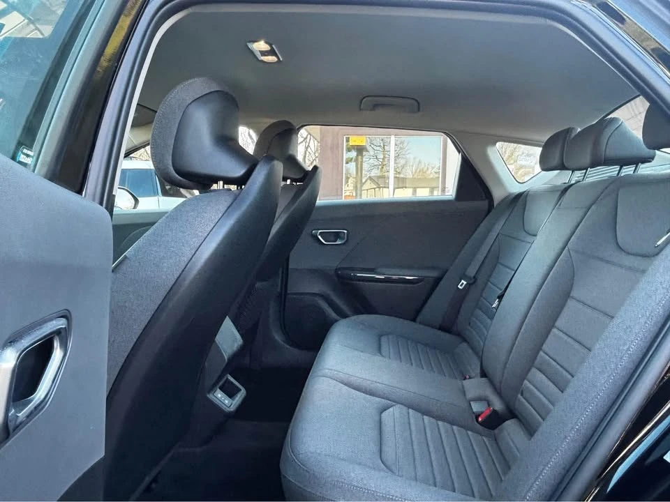 2025 Kia K4 - Image 10 of 19