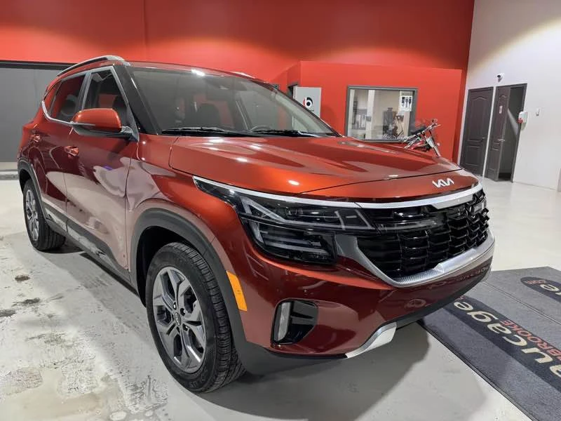 2025 Kia Seltos - Image 4 of 13