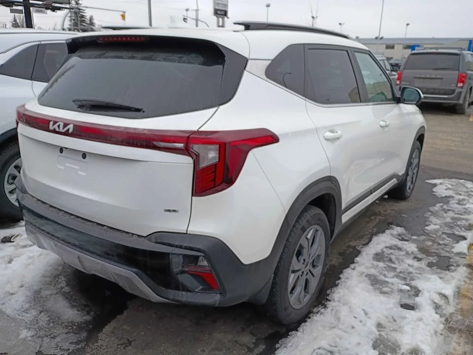2025 Kia Seltos - Image 6 of 16