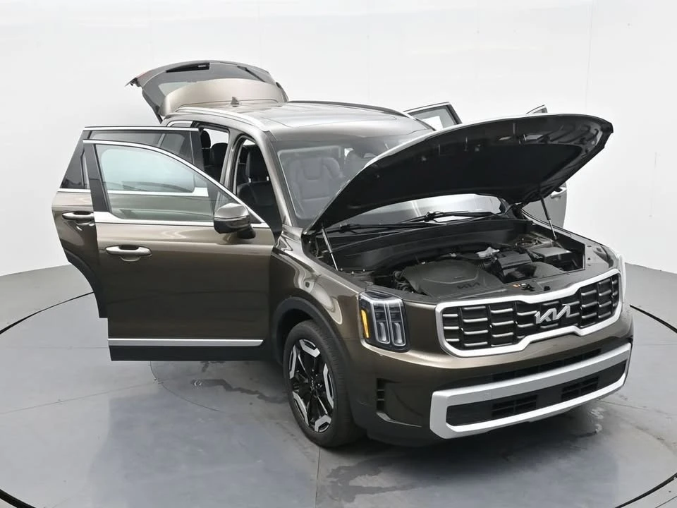 2025 Kia Telluride - Image 11 of 12