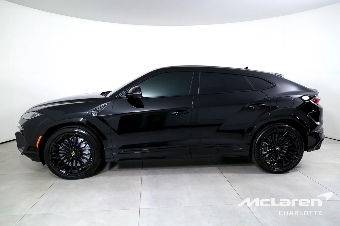 2025 Lamborghini Urus SE - Image 5 of 21