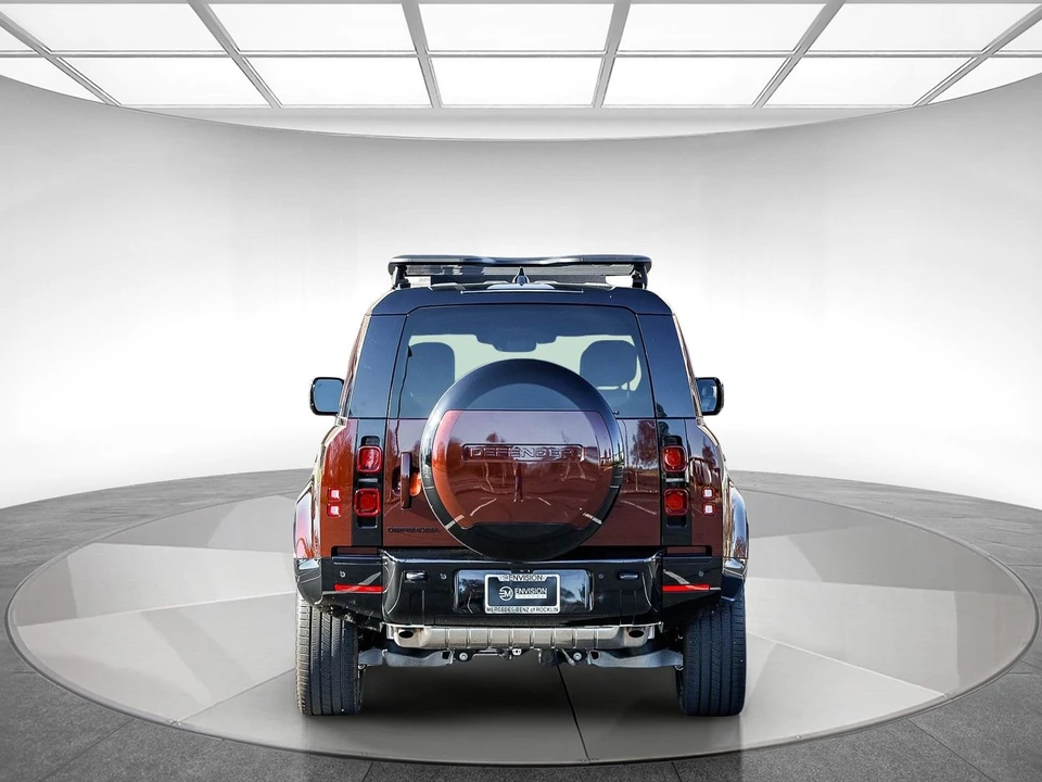 2025 Land Rover Defender L663 - Image 3 of 21
