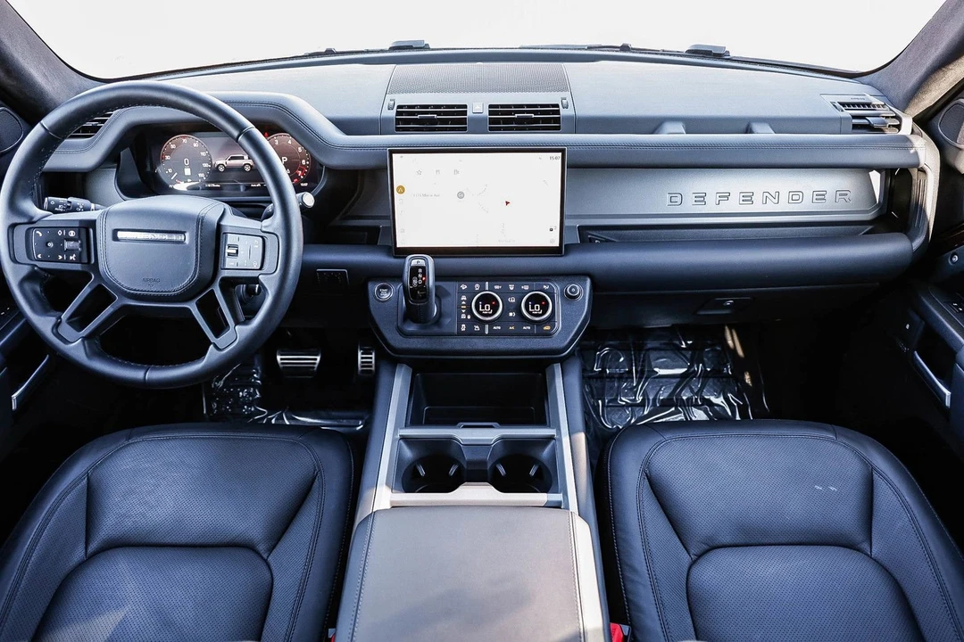 2025 Land Rover Defender L663 - Image 10 of 21