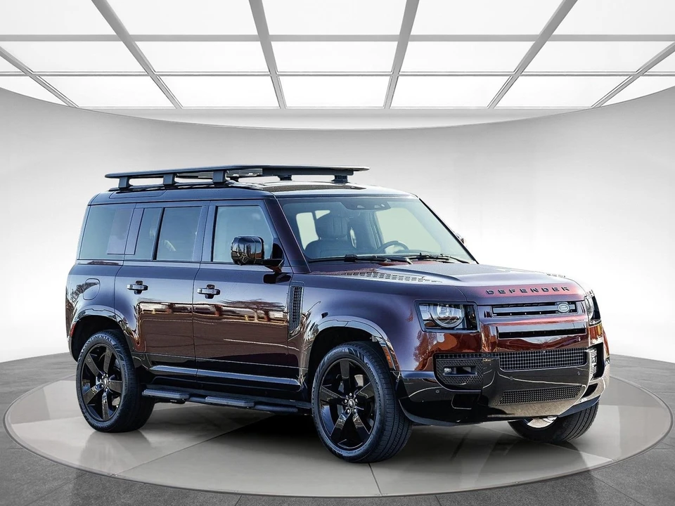 2025 Land Rover Defender L663 - Image 5 of 21