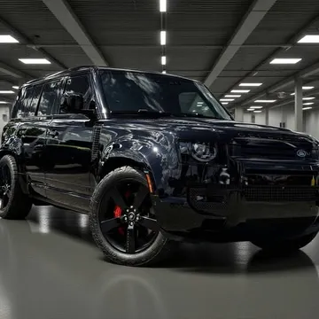 2025 Land Rover Defender V8