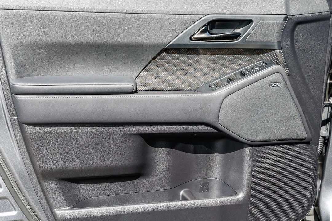2025 Lexus GX 3rd Gen - Image 21 of 21