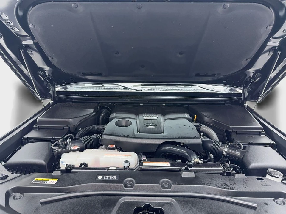 2025 Lexus GX 3rd Gen - Image 11 of 21