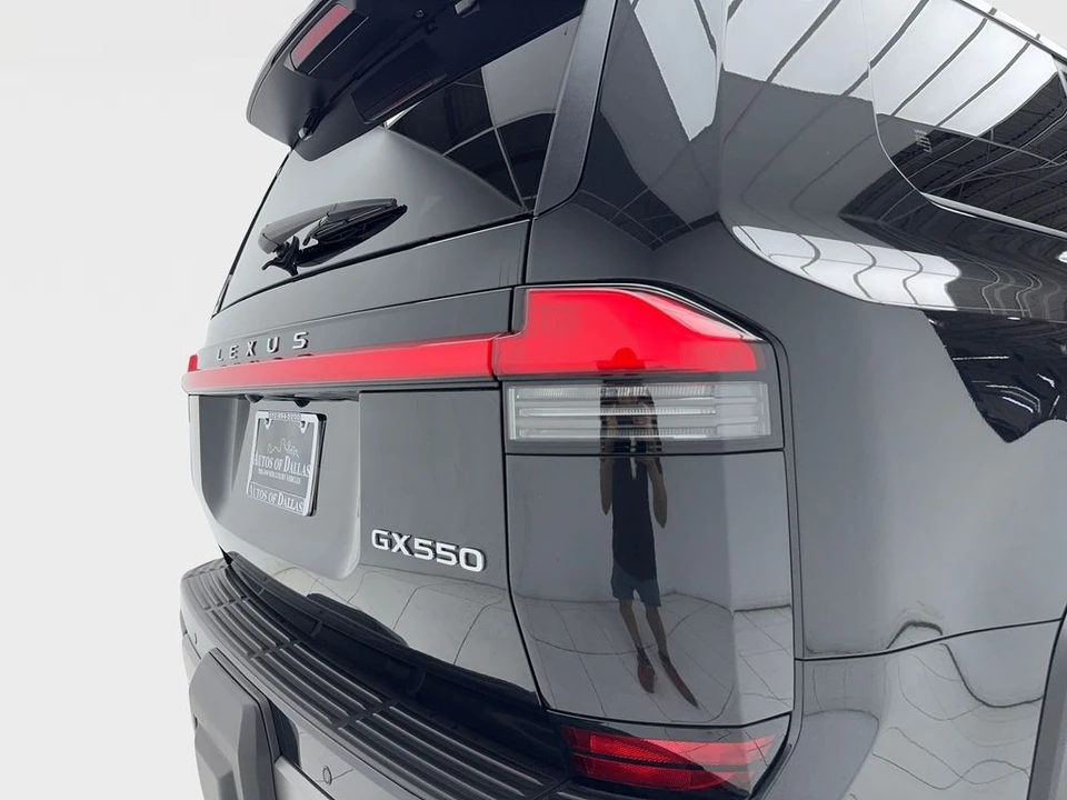 2025 Lexus GX 3rd Gen - Image 7 of 21