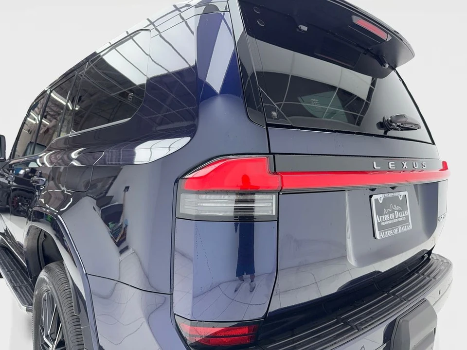 2025 Lexus GX 3rd Gen - Image 9 of 21