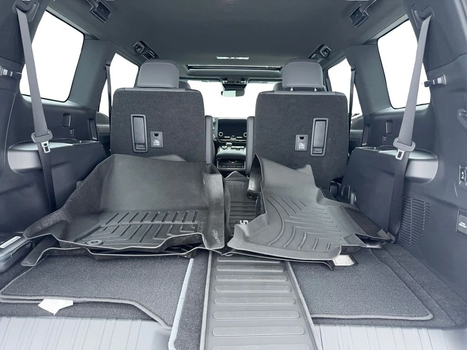 2025 Lexus GX 3rd Gen - Image 18 of 21