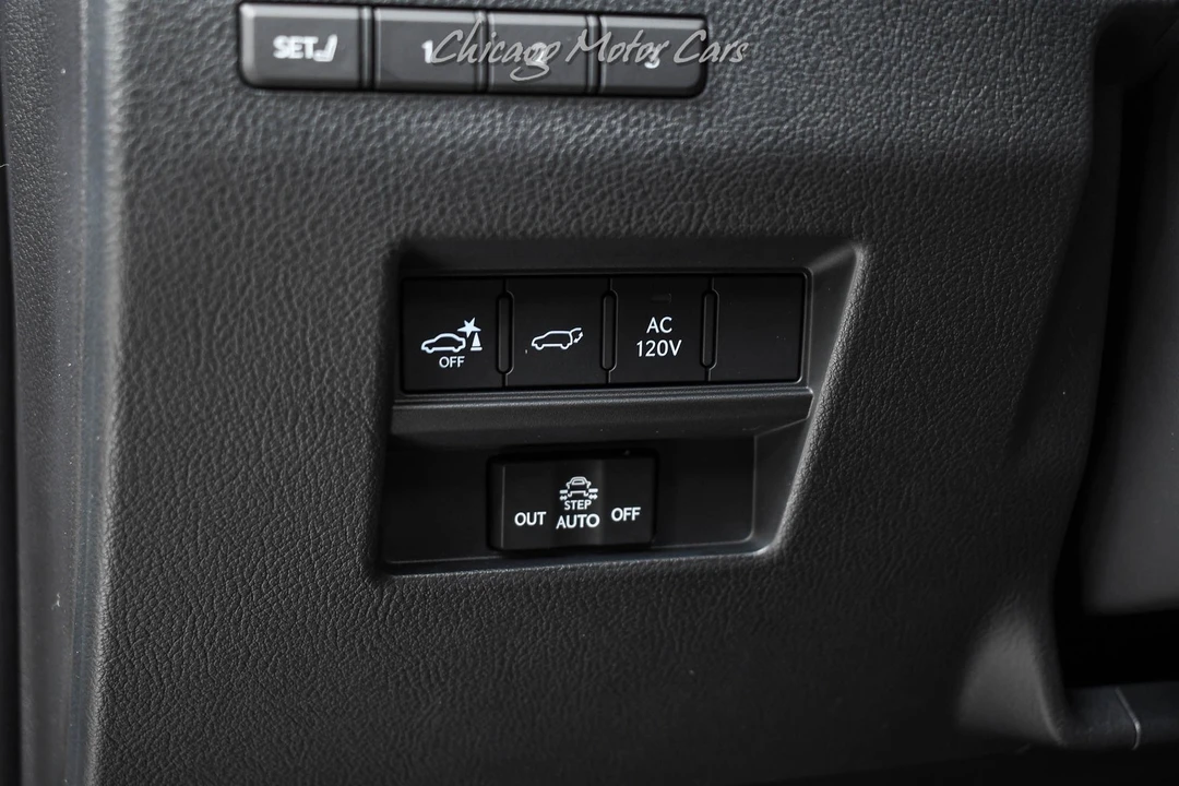 2025 Lexus GX 3rd Gen - Image 10 of 21