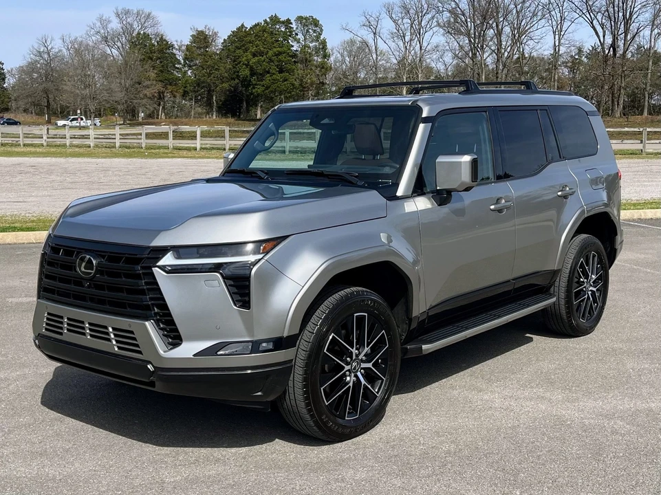 2025 Lexus GX 3rd Gen - Image 2 of 21