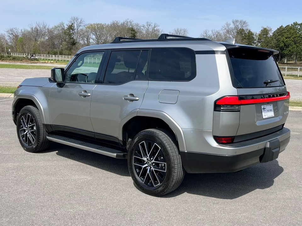 2025 Lexus GX 3rd Gen - Image 4 of 21