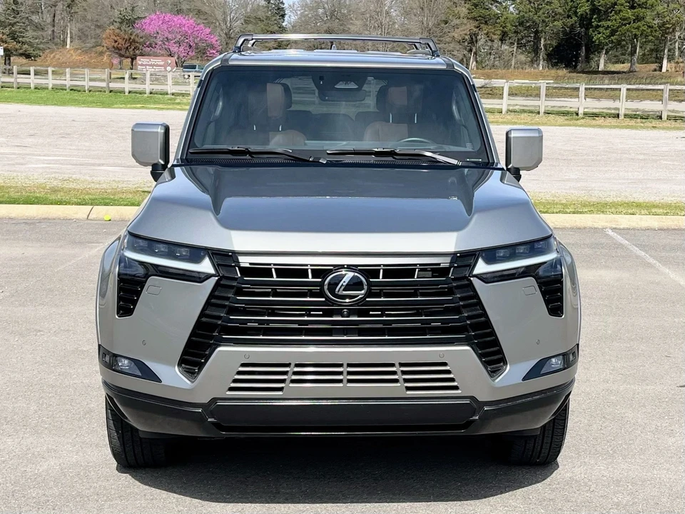 2025 Lexus GX 3rd Gen - Image 5 of 21