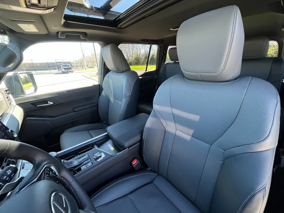2025 Lexus GX 3rd Gen - Image 12 of 21