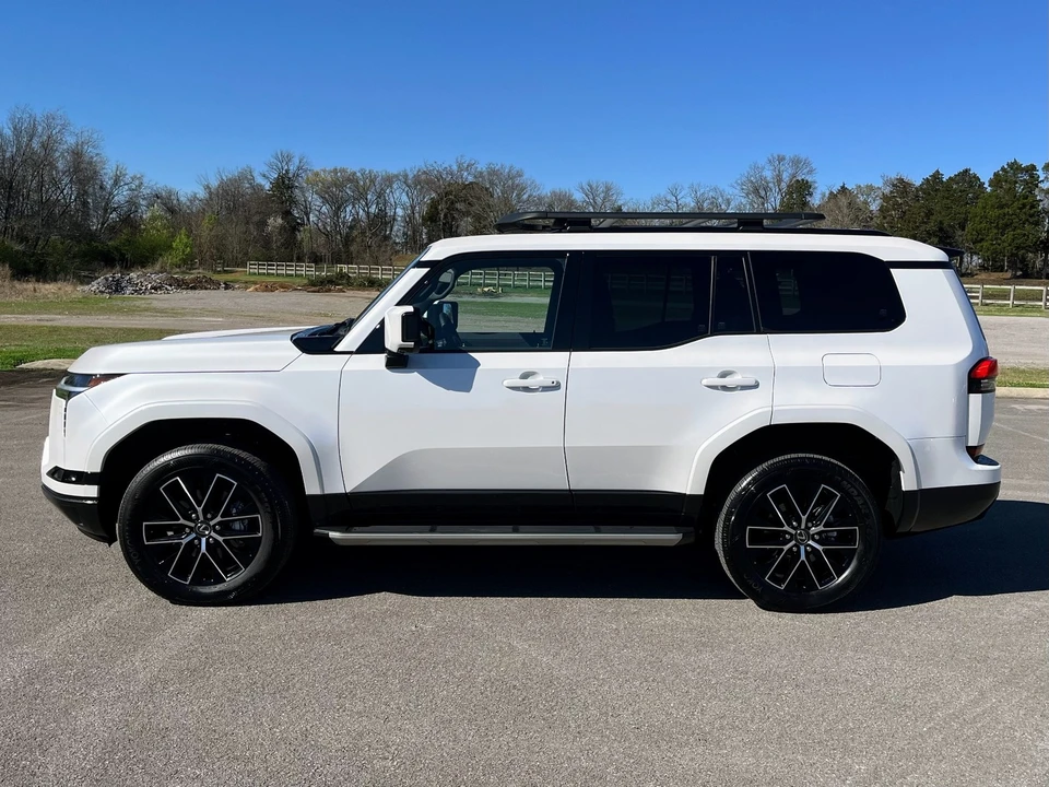 2025 Lexus GX 3rd Gen - Image 7 of 21