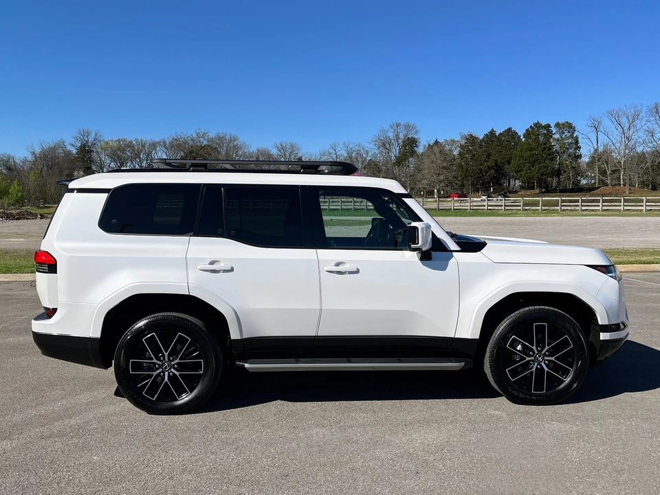 2025 Lexus GX 3rd Gen - Image 8 of 21