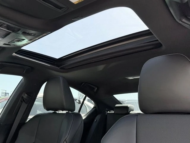 2025 Lexus IS 3rd Gen - Image 16 of 21