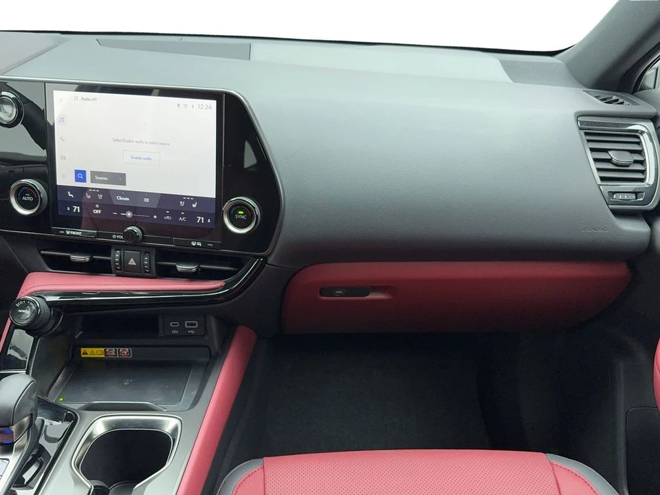 2025 Lexus NX 2nd Gen - Image 18 of 21