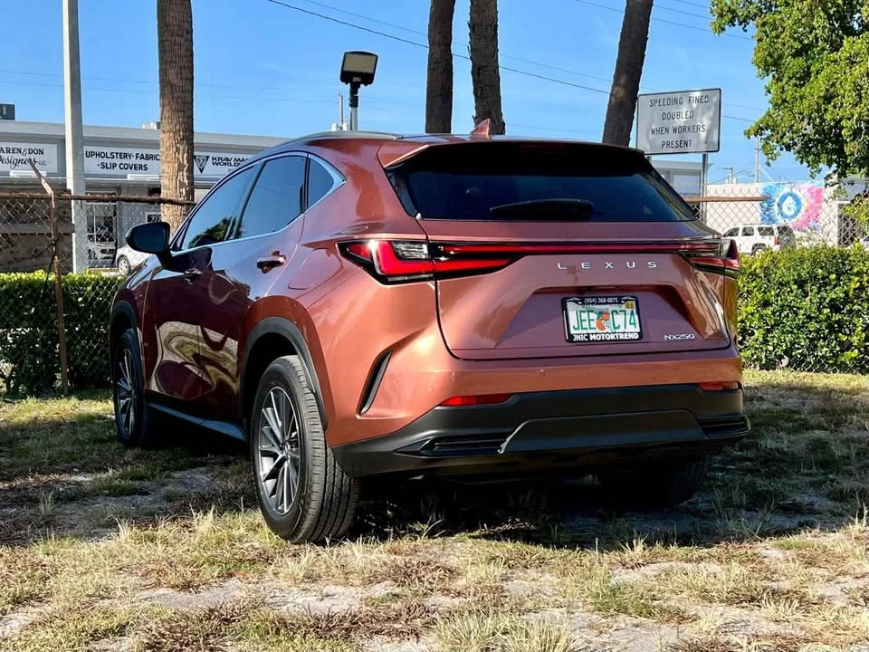 2025 Lexus NX 2nd Gen - Image 5 of 9