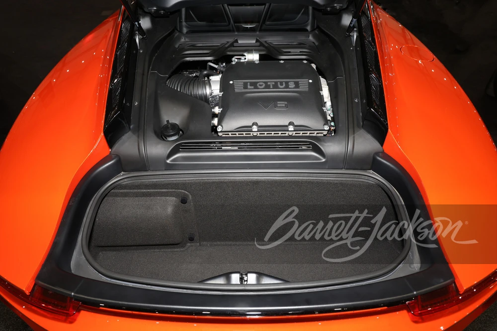 2025 Lotus Emira - Image 8 of 23