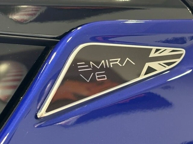 2025 Lotus Emira - Image 13 of 21