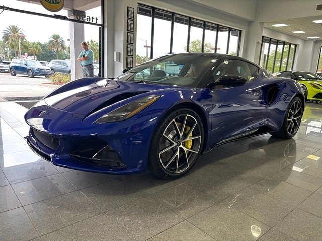 2025 Lotus Emira - Image 8 of 12