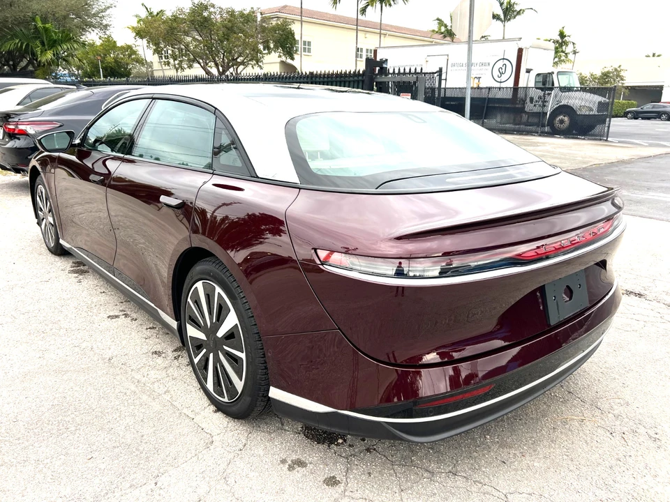 2025 Lucid Air - Image 6 of 21