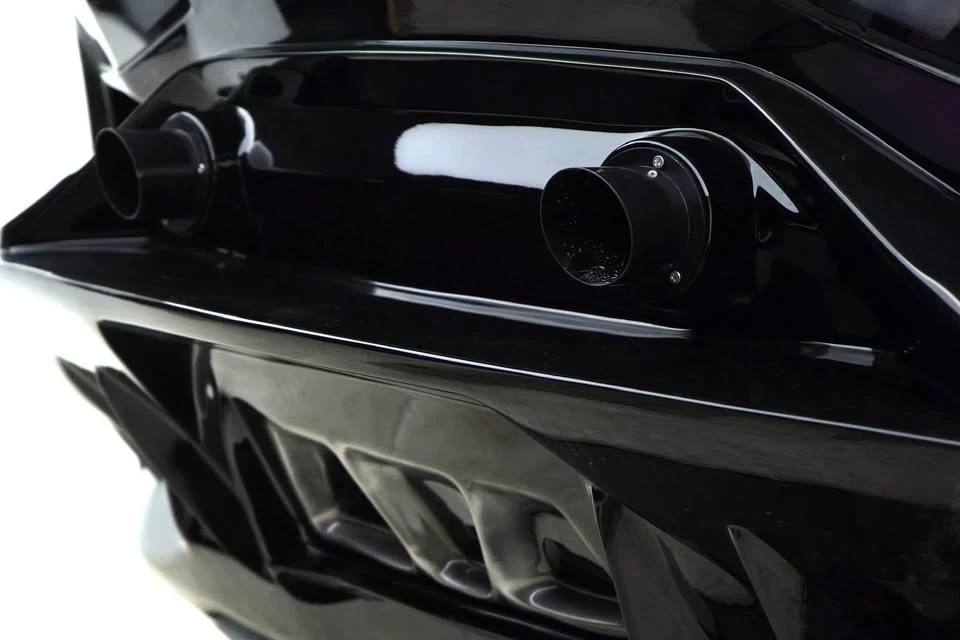2025 Lamborghini - Image 5 of 6