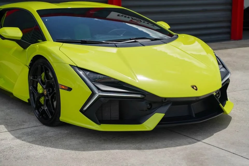 2025 Lamborghini Revuelto - Image 4 of 13