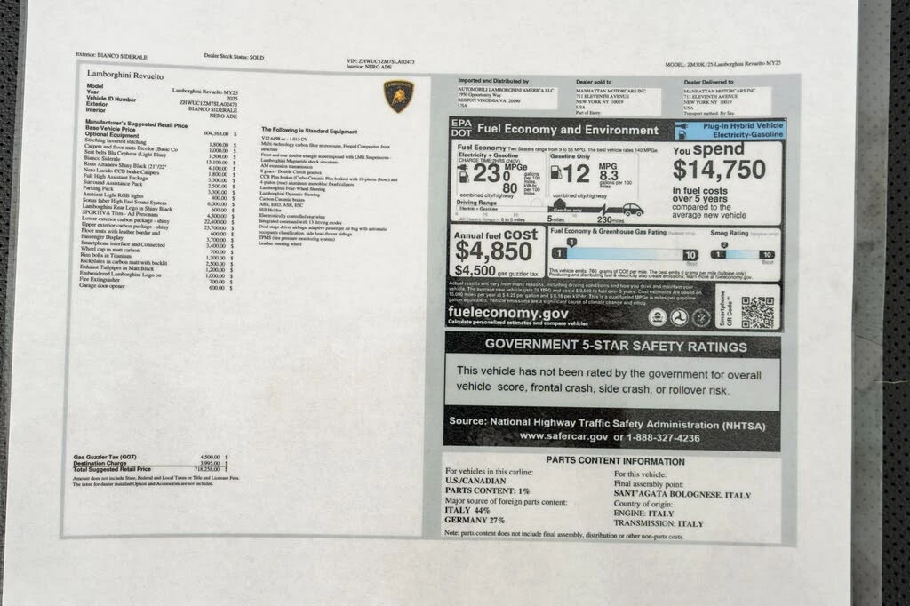2025 Lamborghini Revuelto - Image 23 of 31