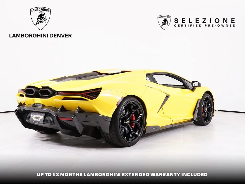 2025 Lamborghini Revuelto - Image 8 of 29